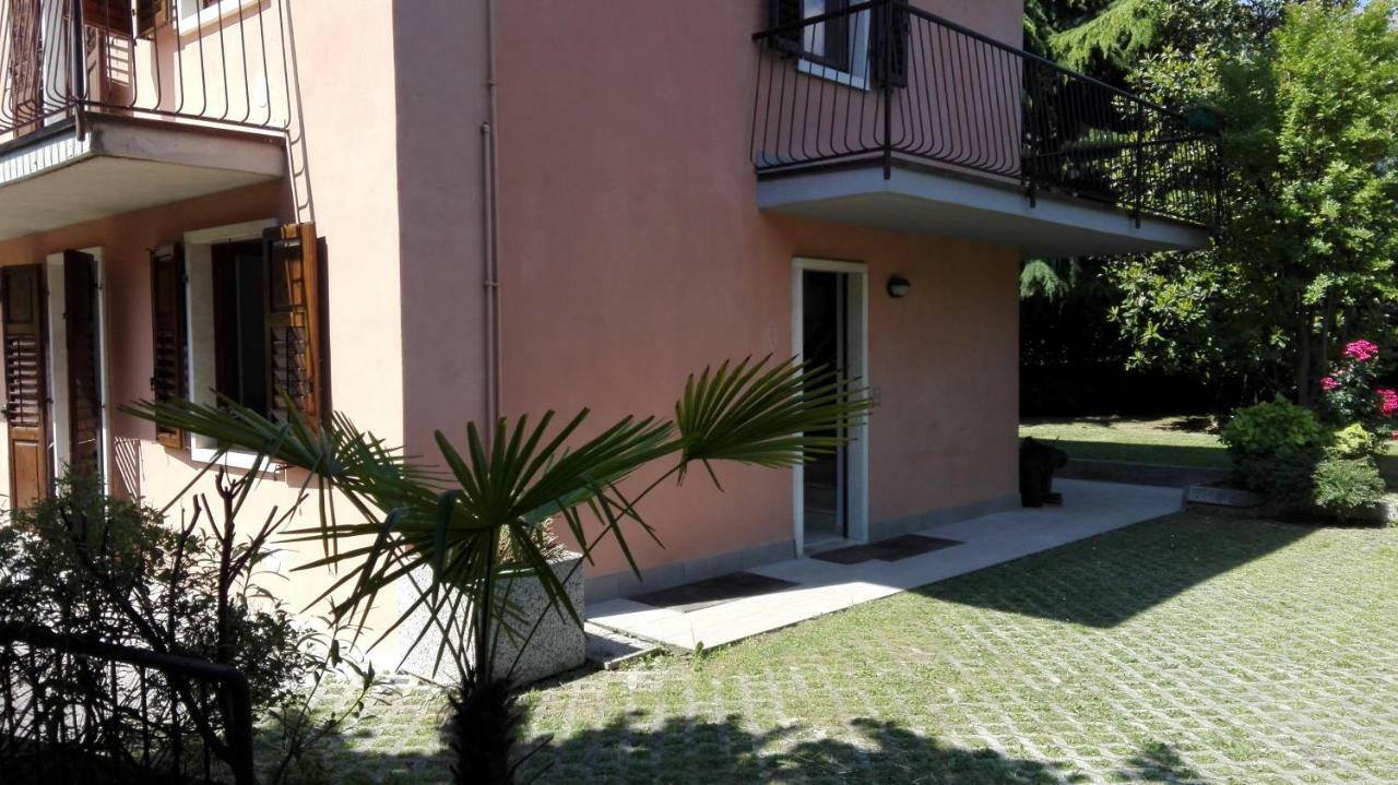 Appartamento Giardino Sugli Ulivi Riva del Garda Bagian luar foto