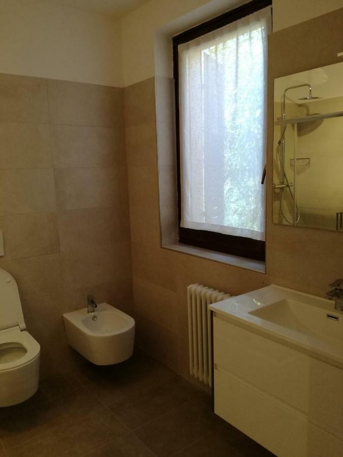 Appartamento Giardino Sugli Ulivi Riva del Garda Bagian luar foto