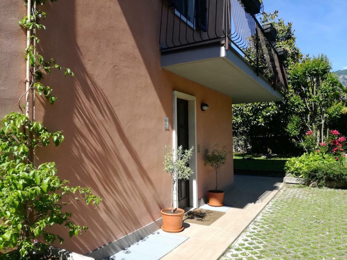 Appartamento Giardino Sugli Ulivi Riva del Garda Bagian luar foto